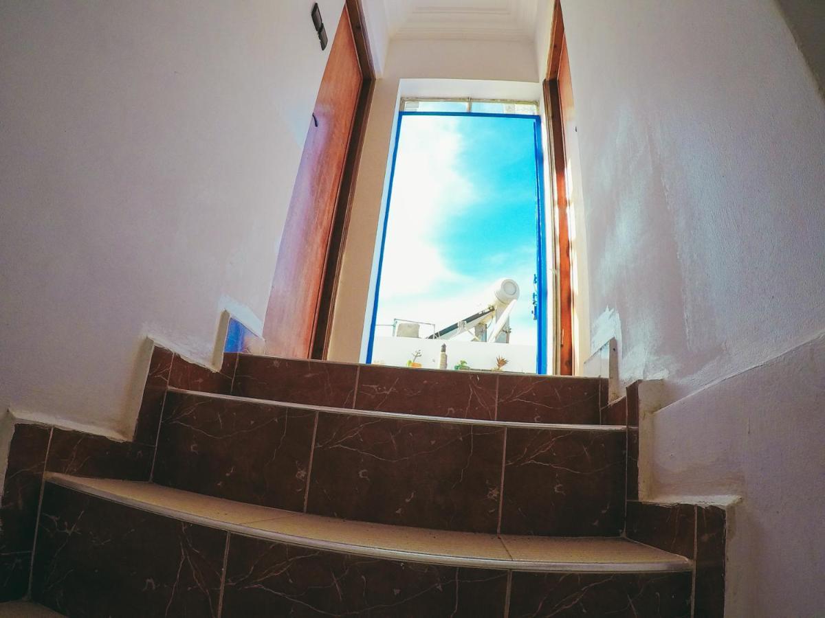 Tamraght White Hostel Exterior foto