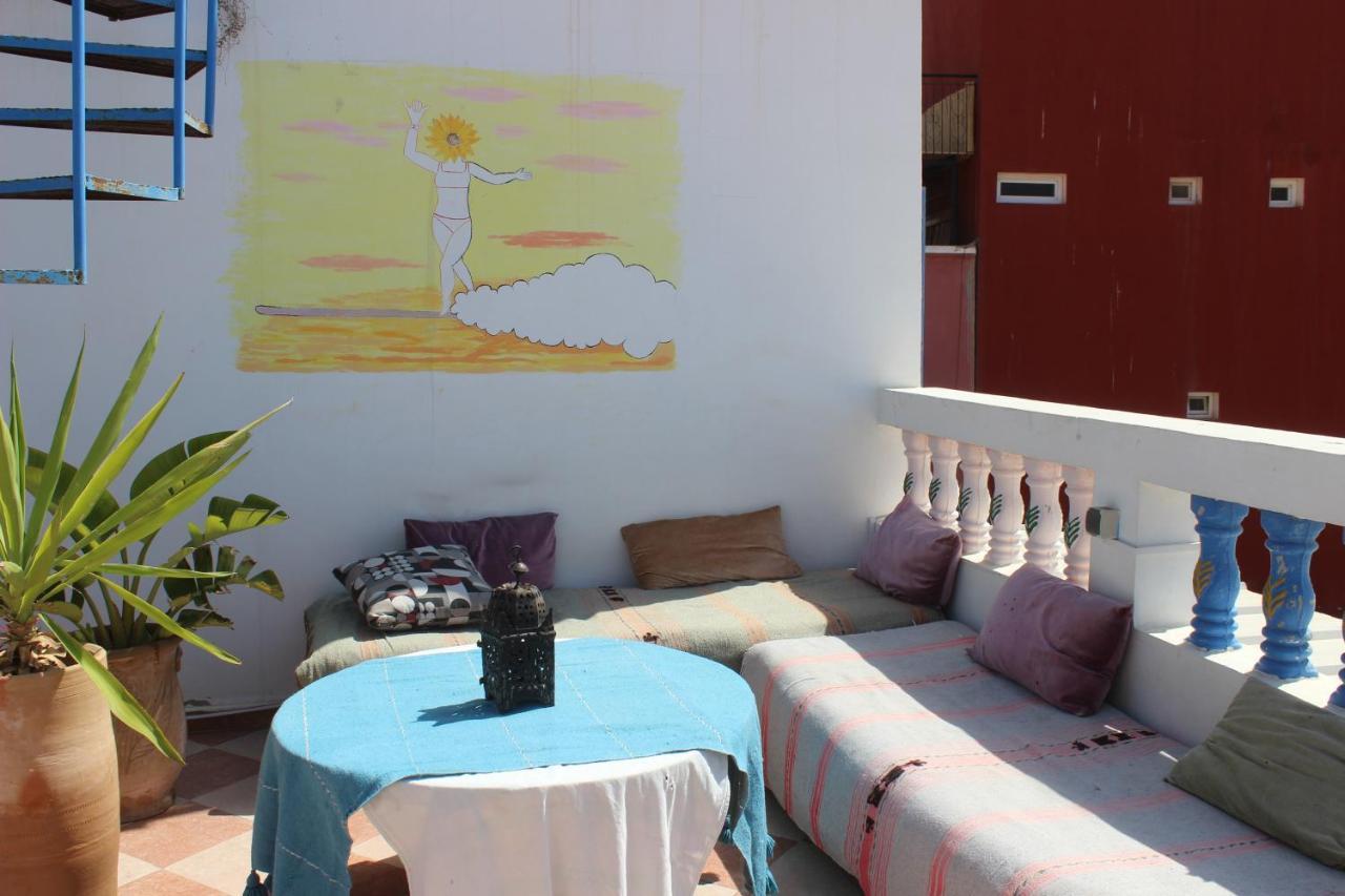 Tamraght White Hostel Exterior foto